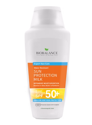 Water-resistant SPF 50+ sun protection milk with UVA and UVB defense